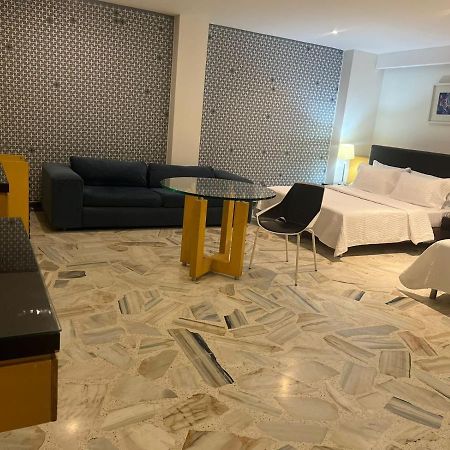 Aw Hotel Luxor Versalles Cali Exteriör bild